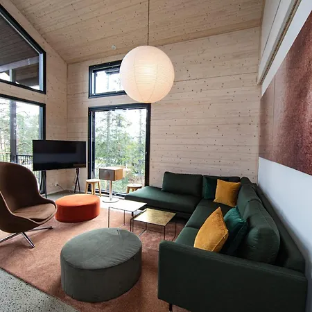 Hillevi Villa *
